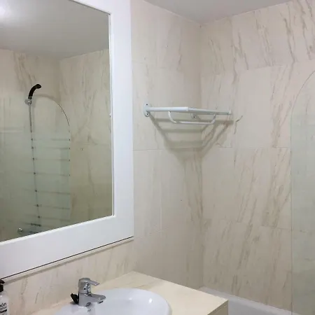 Mi Capricho B16 Beachfront Apartment